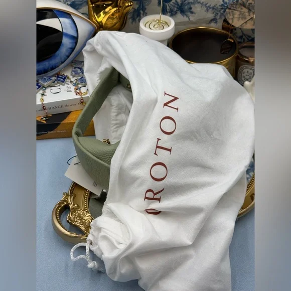 🆕 OROTON 🧿 NWT Clara Mini Convertible Crossbody Bag, Cactus Leather - Picture 15 of 15